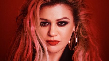 Kelly Clarkson Announces Las Vegas Residency 'Invincible'