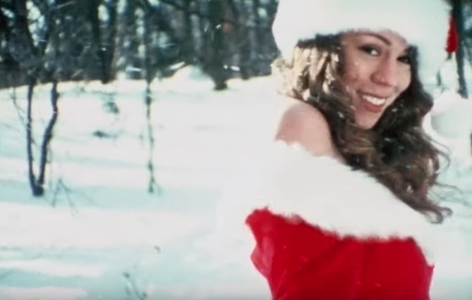 Mariah Carey Kicks Off The Holiday Season With Re Worked All I Want For Christmas Is You Video That Grape Juice