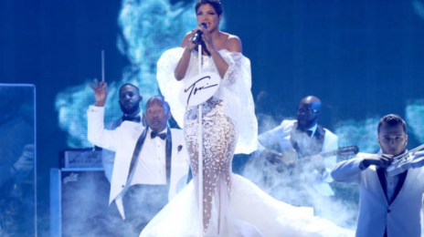 Toni Braxton's 'Unbreak My Heart' Tops R&B iTunes Chart After Amazing #AMAs Performance