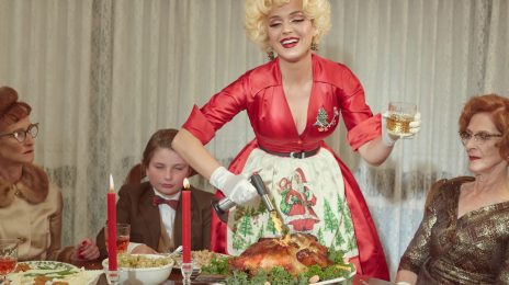 New Video:  Katy Perry - 'Cozy Little Christmas'