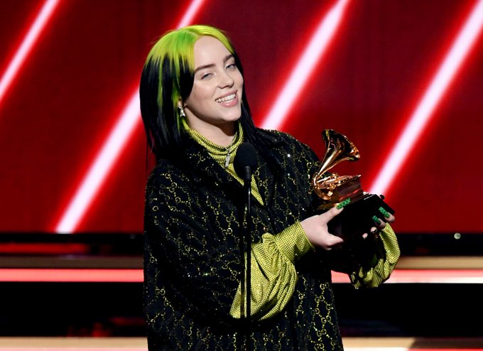 Billie Eilish Sweeps Grammys 2020 / Becomes Youngest Artist Ever to Win