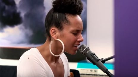 Alicia Keys Delivers Powerful 'Underdog' Performance On 'iHeart Living Room Concert'