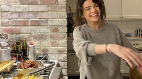 Selena Gomez to Host HBO Max Cooking Show