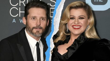 Kelly Clarkson Files For Divorce