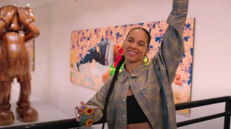 Alicia Keys Gets Personal In 'Vogue's 73 Questions'