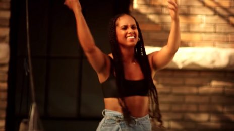 New Video: Alicia Keys - 'Love Looks  Better'