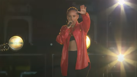 Watch:  Alicia Keys Performs 'Underdog' Live / Goes Behind the Scenes of Creating New Album