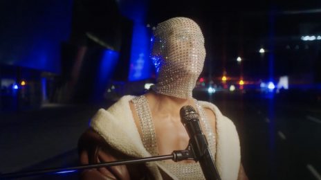 Alicia Keys Belts 'Love Looks Better' At 2020 MTV EMAs [Performance]