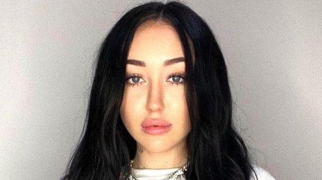 Noah Cyrus Slammed For Using Term "Nappy A** Heauxz" To Defend Harry Styles