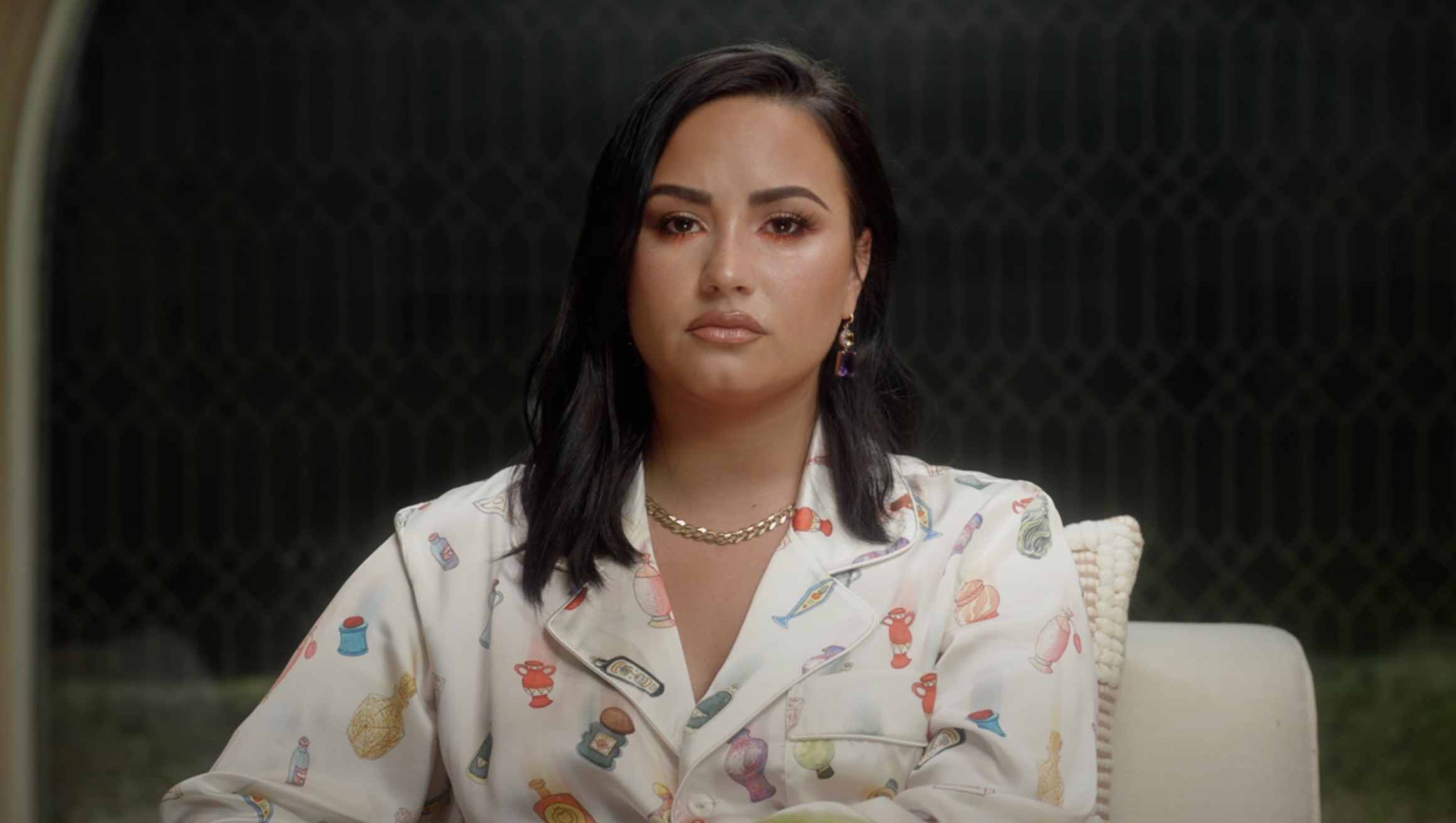 Demi Lovato Unveils Dancing With The Devil Documentary Trailer Addresses Drug Addiction