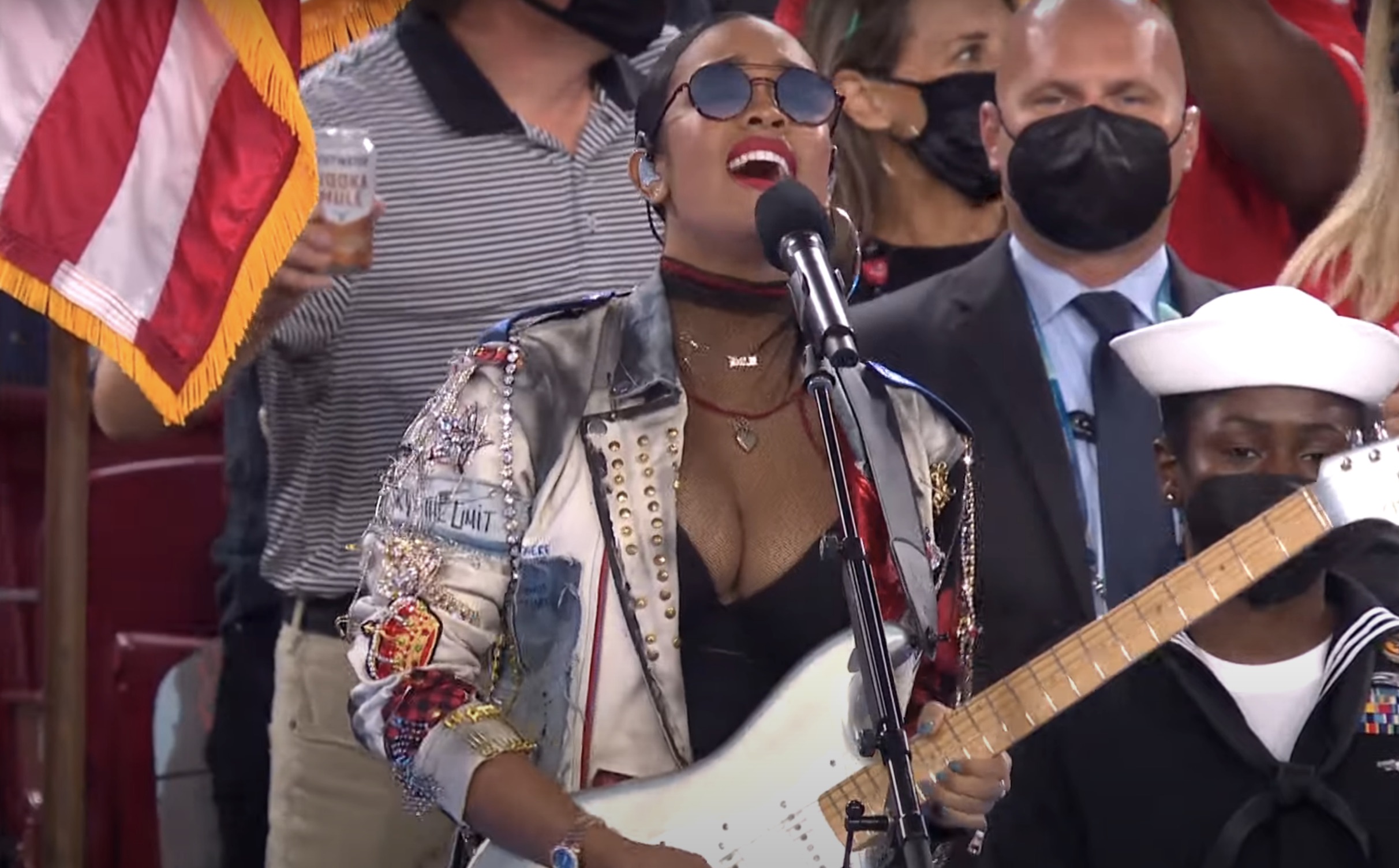 H.E.R. Amazes With 'America The Beautiful' At Super Bowl 2021 [Video