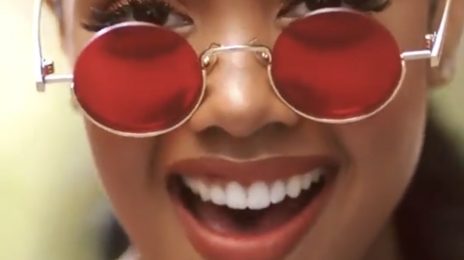H.E.R. Belts George Michael's 'Freedom' In New Old Navy Commercial [Video]