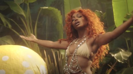 SZA: "I Really Hate My Label"