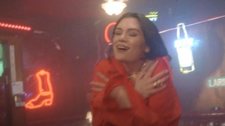 New Video: Jessie J - 'I Want Love'