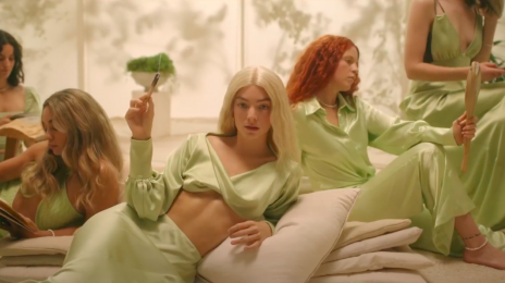 New Video: Lorde - 'Mood Ring'