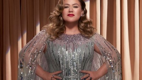 New Song:  Kelly Clarkson - 'Christmas Isn't Canceled (Just You)'
