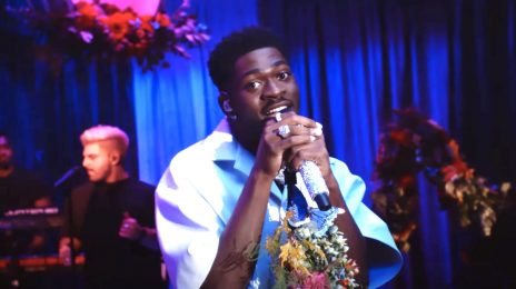 Lil Nas X Blazes BBC Radio 1's Live Lounge with 'That's What I Want,' 'Jolene' & More