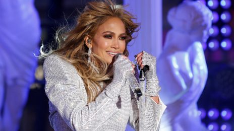 Jennifer Lopez To Perform at 2021 American Music Awards