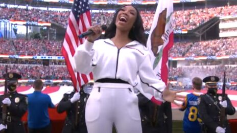 Watch: Brandy WOWS with US National Anthem at NFC Championship Game 2022
