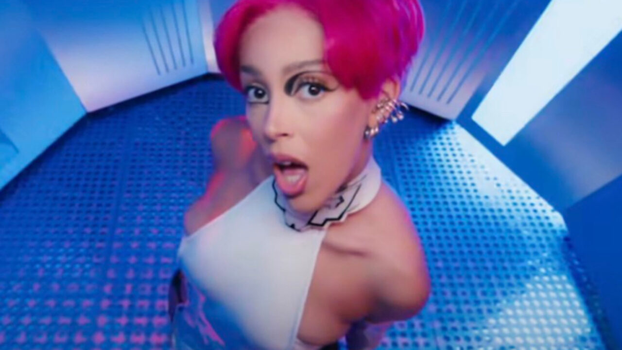 Chart Check [Hot 100]: Doja Cat Captures 12th Top 40 Hit with 'Get