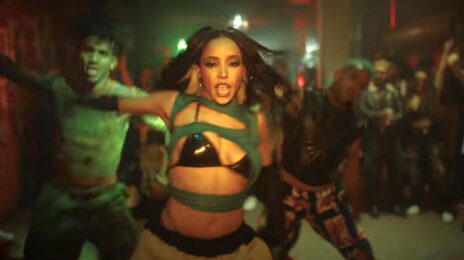 New Video: Tinashe - 'HMU For A Good Time (ft. Channel Tres)'