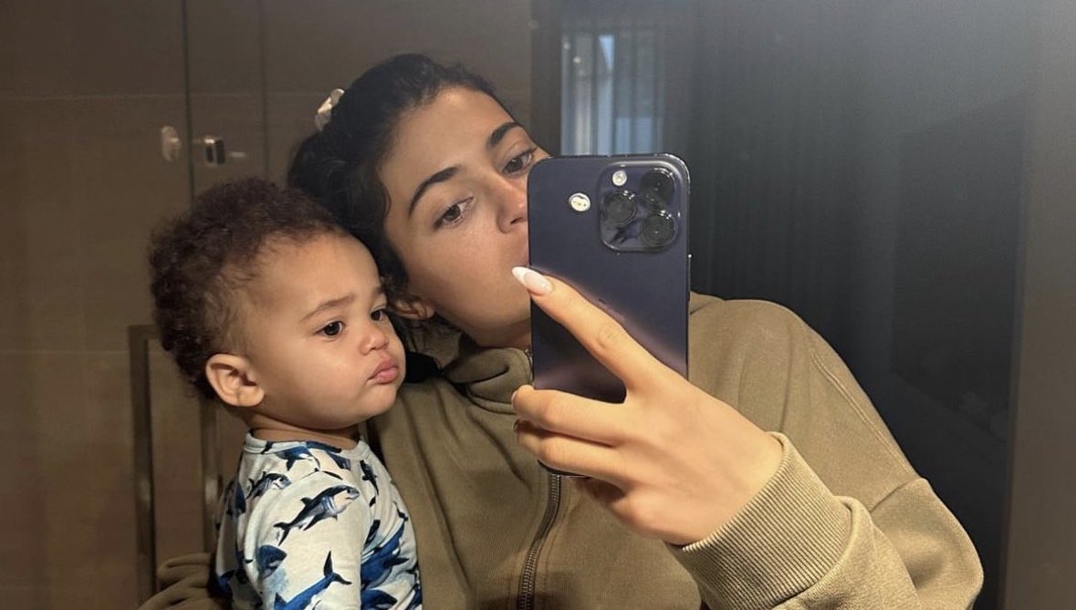 Kylie Jenner Shares FIRST Pictures of Son with Travis Scott, Reveals Name