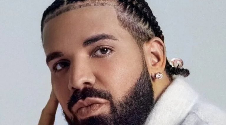 Drake Becomes The Artist With The Most Songs Over 1 Billion Streams