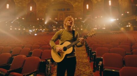 Watch: Ed Sheeran Rocks New York's Historic Kings Theatre with Acoustic Rendition of 'Eyes Closed'