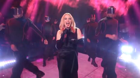 Kylie Minogue Marvels with Premiere Performance of 'Padam Padam' on American Idol Finale