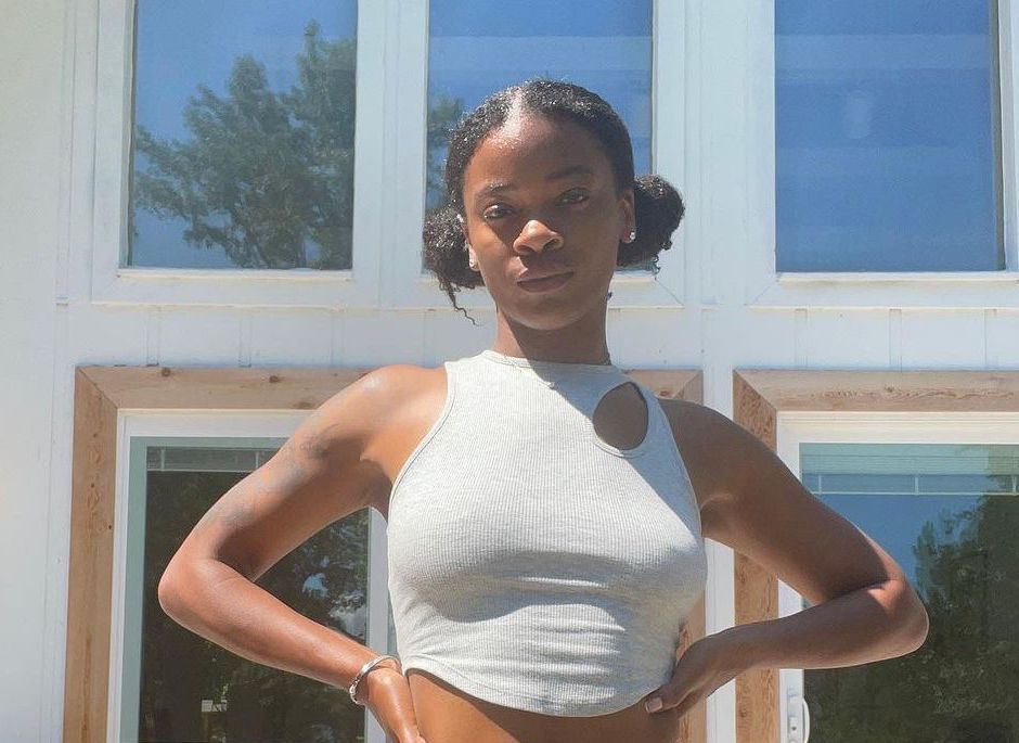 Ari Lennox Announces 7 Months of Sobriety: “I Feel More In Control Of My Emotions”