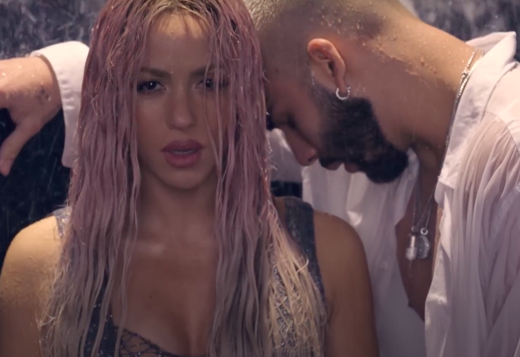 New Video: Shakira & Manuel Turizo – ‘Copa Vacia’