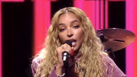Tinashe Performs 'Tightrope' From New Album ‘BB/Ang3L’ on GMA