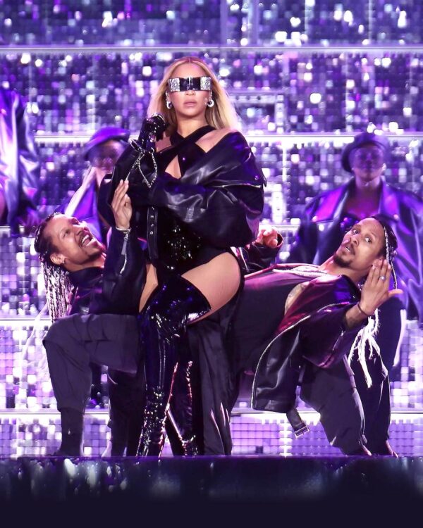 Beyonce's 'Renaissance World Tour' Makes History AGAIN as LA Shows ...