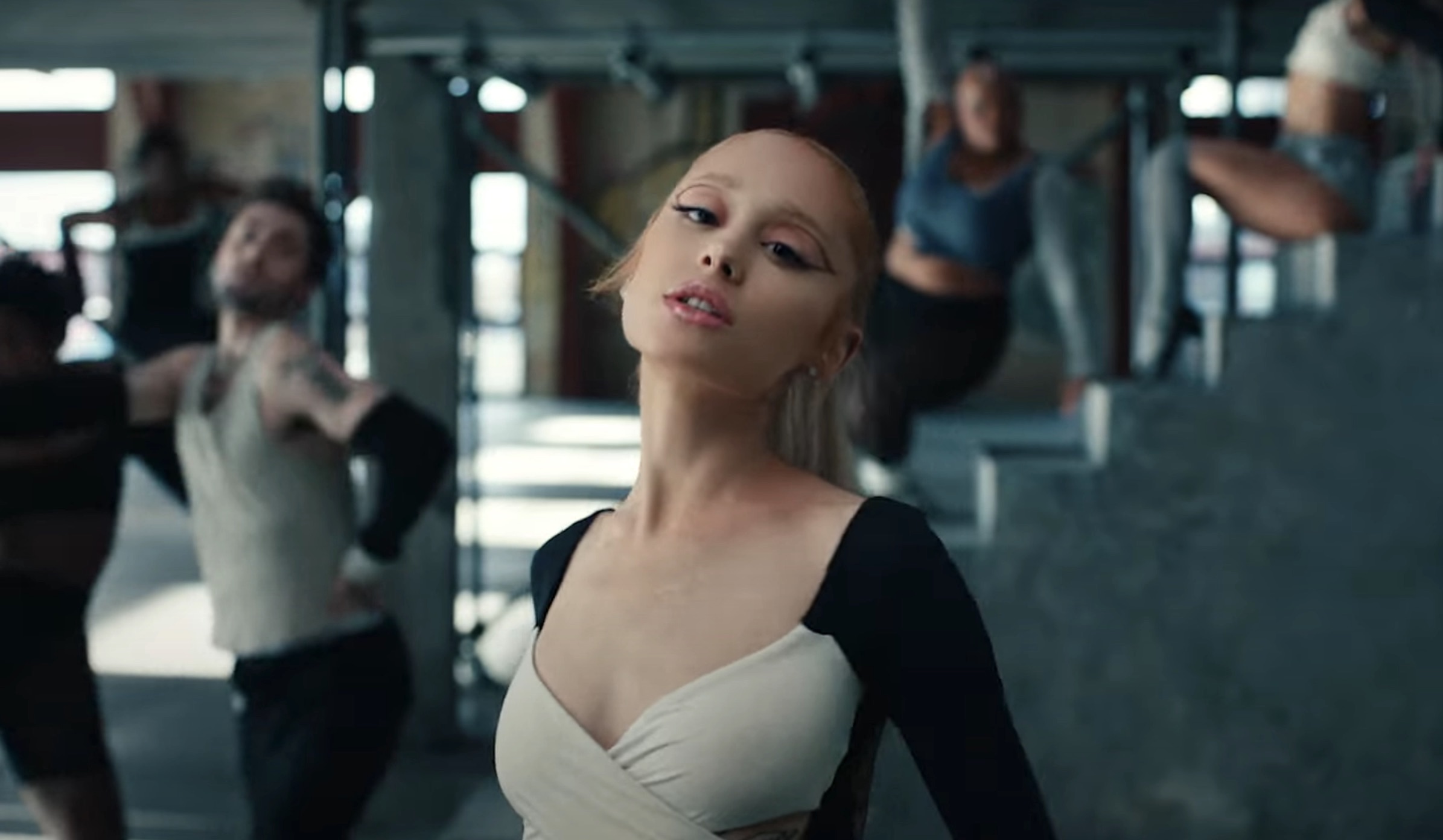 New Video: Ariana Grande – ‘yes, and?’