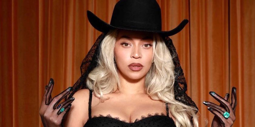 UK Chart: Beyonce Reigns at #1 for a Second Week with ‘Texas Hold ‘Em’