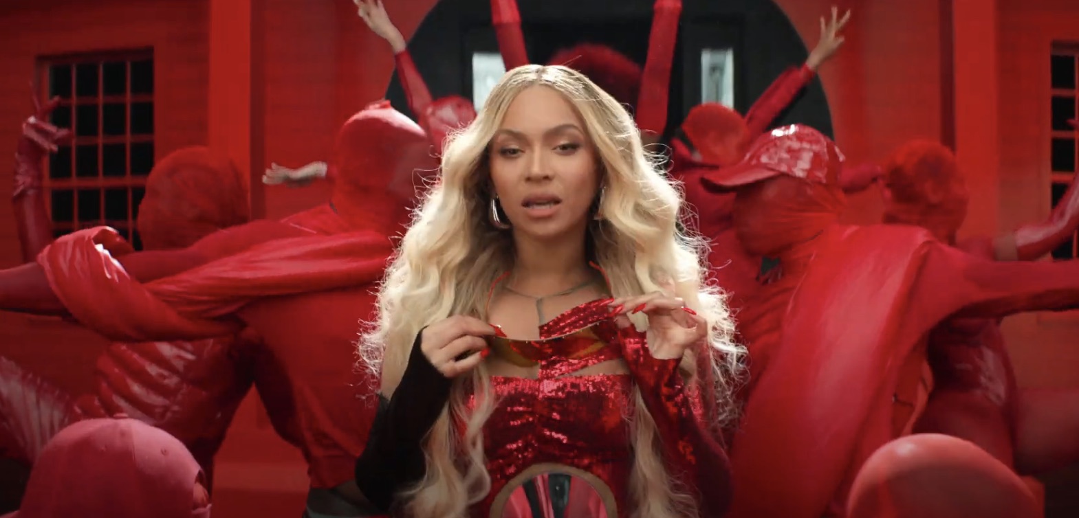 Beyonce STUNS in Verizon Super Bowl Commercial, Declares “Drop the New Music!”
