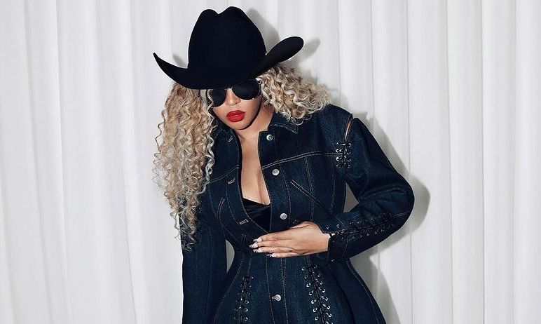 Beyonce Scorches in New ‘Cowboy Carter’-Themed Snaps