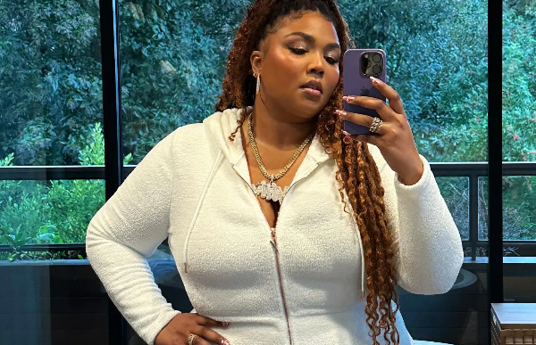 Lizzo Clarifies Concerning “I Quit” Message: “I’m Not Gonna Quit the Joy of My Life…Music”