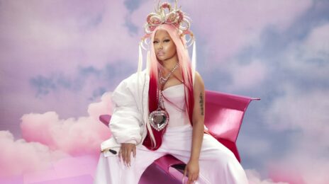 Nicki Minaj DENIES That She is Going on a Hiatus: "Crack is Wack"