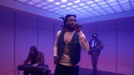 Shaboozey Shines with 'A Bar Song (Tipsy)' on VEVO Live