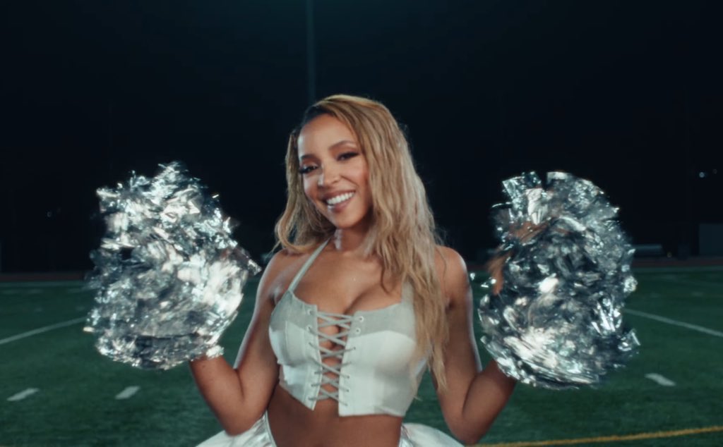 New Video: Tinashe – ‘No Broke Boys’