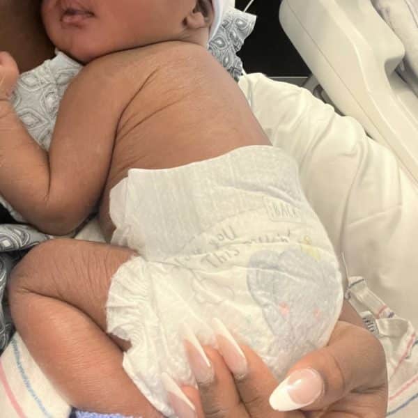 Flo MIlli Gives Birth