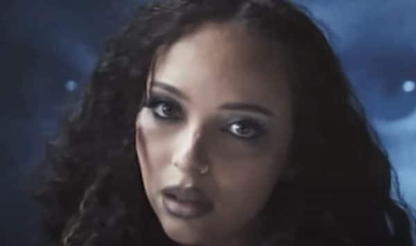 Jade Unlocks 'FUFN' Acoustic Version