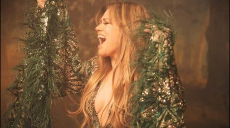 New Video: Kelly Clarkson - 'Where Have You Been'
