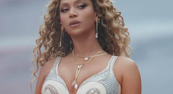 Beyoncé Donates $1 Million to Colombia Earthquake Relief Efforts
