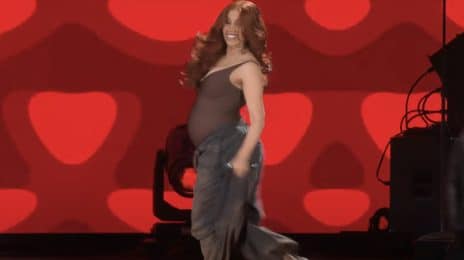 Pregnant Cardi B ROCKS Global Citizen Festival / Twerks to 'I Like It,' 'ErrTime,' 'Outside,' & More
