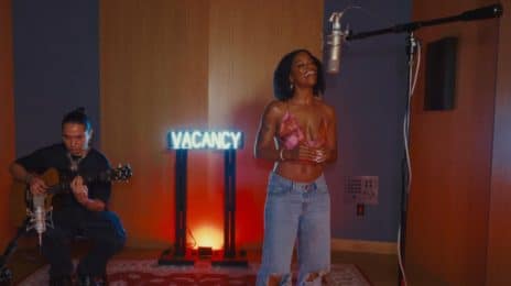 Watch: Ari Lennox Wows with Stunning Acoustic Performance of New Single 'Under the Moon'