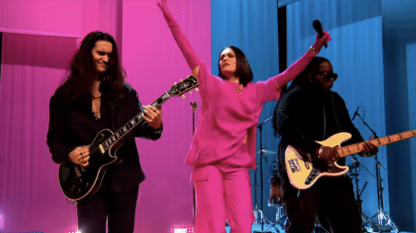 Watch: Jessie J Rocks Graham Norton with 'H.A.P.P.Y'