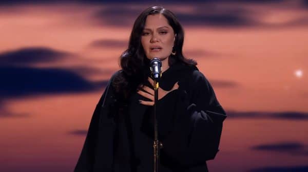 Jessie J Performs in Honor of Late Friend at 'Royal Variety' - Watch the Emotional Showing