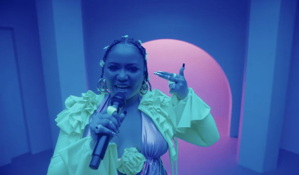 Moliy ‘Backie’ VEVO performance